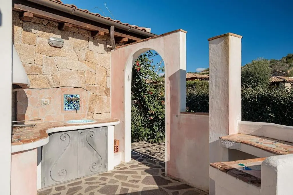 Karex Villa Capo Coda Cavallo