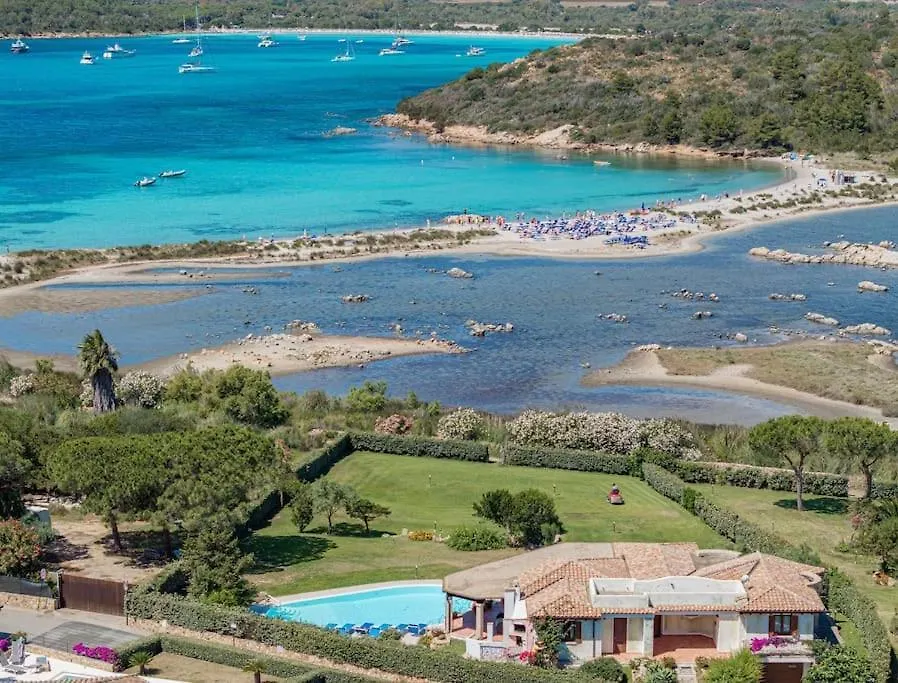 Karex Villa Capo Coda Cavallo