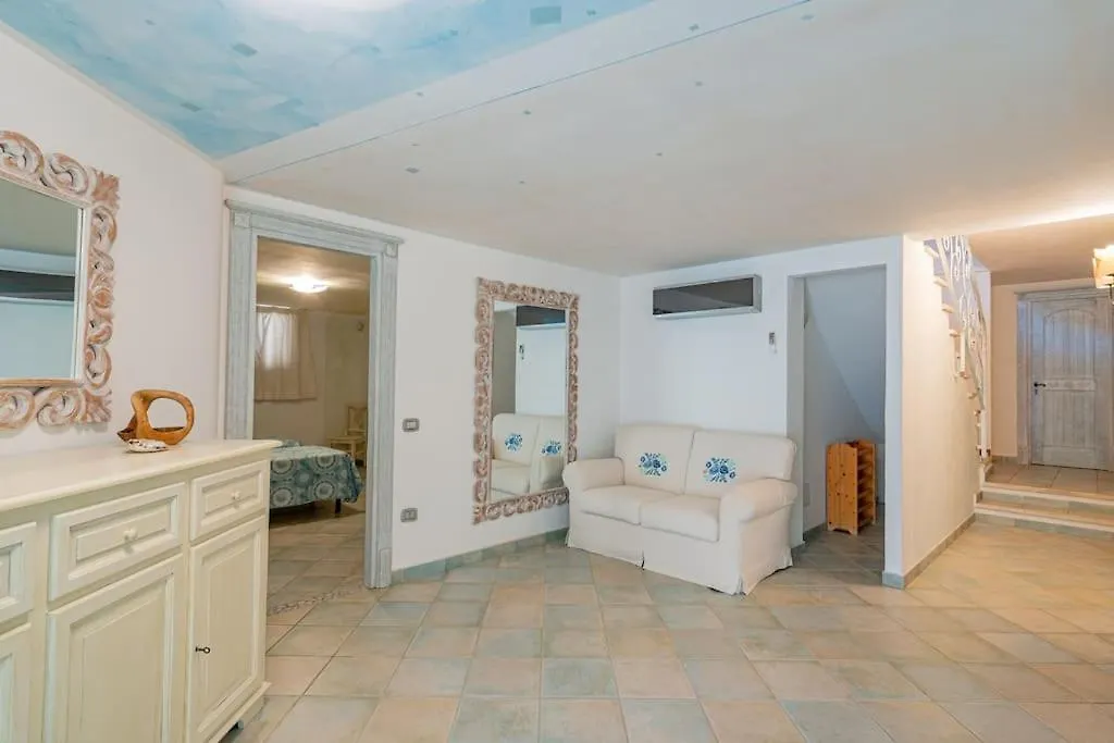 Karex Villa Capo Coda Cavallo Italien
