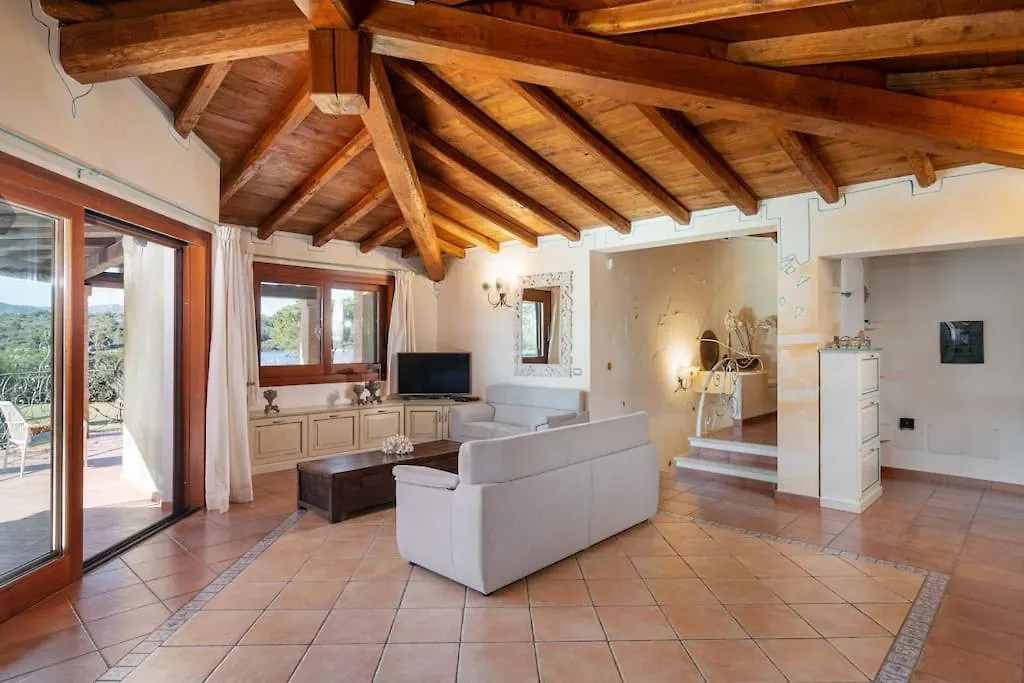 Karex Villa Capo Coda Cavallo Italien