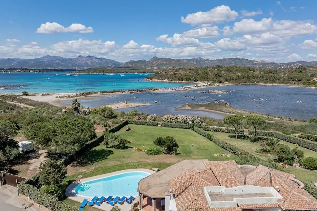 Karex Villa Capo Coda Cavallo Italien