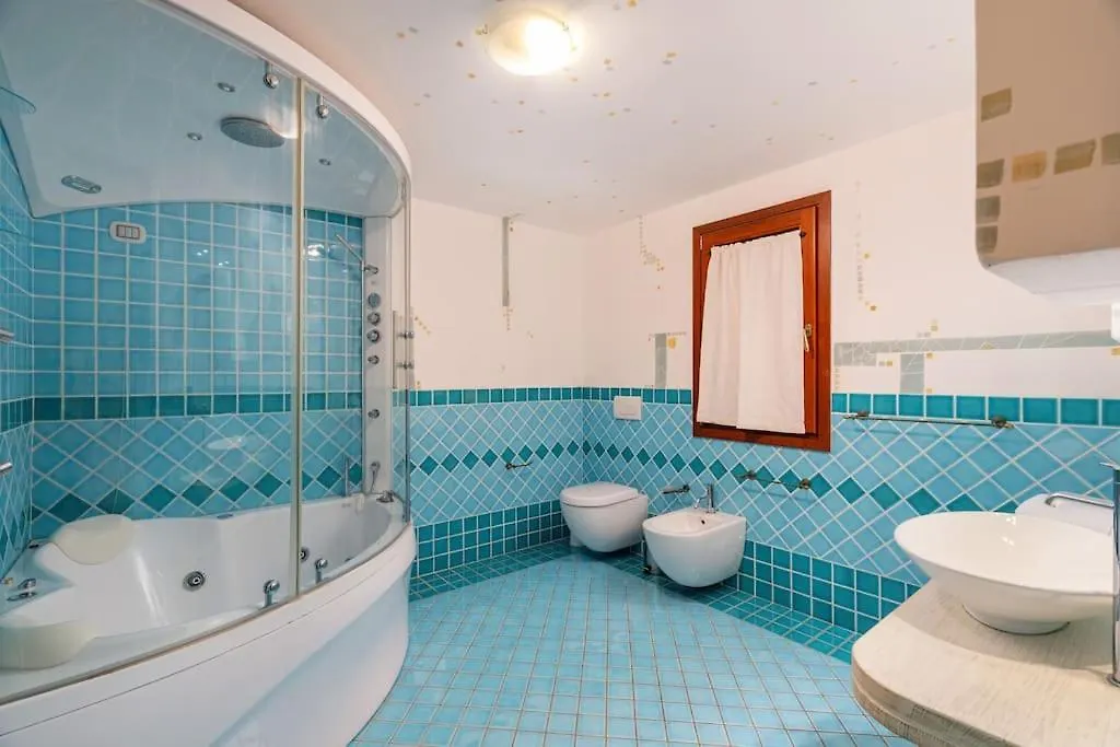Karex Villa Capo Coda Cavallo