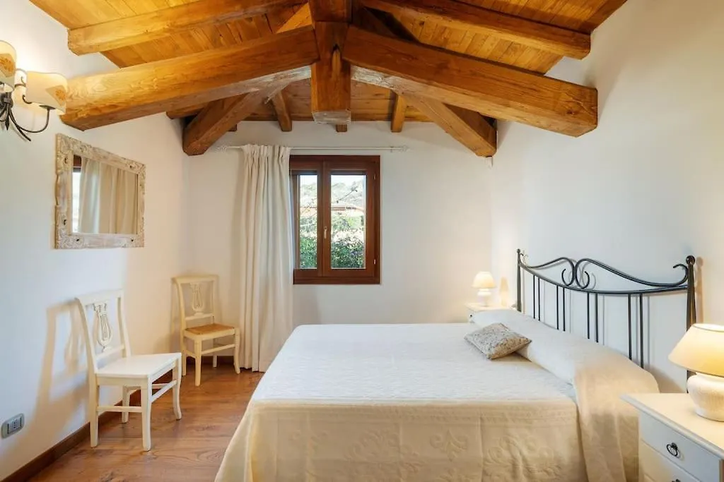 Karex Villa Capo Coda Cavallo 0*,